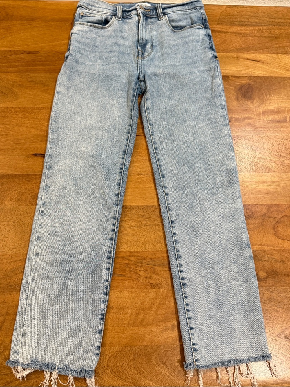 Kensie ‘Allie High Rise Slim Straight’ Vintage Luxe Jeans w/ Frayed Hem Sz. 4/27